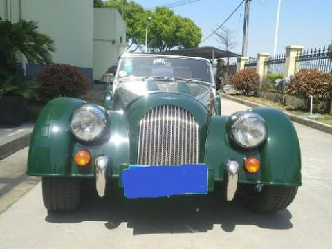 小伙127万买辆“老爷车”，妻子：这方向盘我都不好意思晒朋友圈