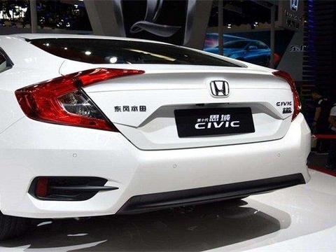 奥迪这车被吹捧为超跑杀手，思域见了瑟瑟发抖！