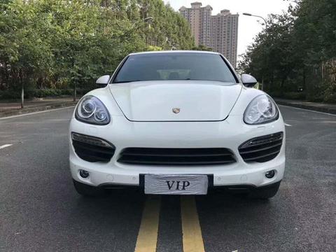 保时捷卡宴落地价188，外形霸气，回头率高