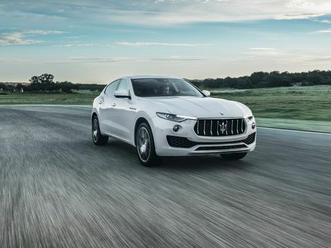 像X6的玛莎拉蒂SUV,斗得过保时捷卡宴吗？