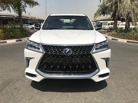 雷克萨斯LX570走越野风格全新LX570S巅峰限量版蜂窝包围双拼座椅