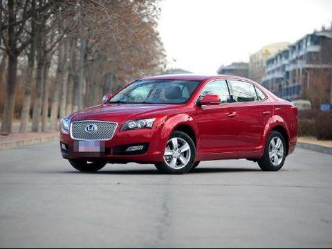 这车尺寸比名图都大配2.0自吸，才卖6万看着比都还帝豪上档次