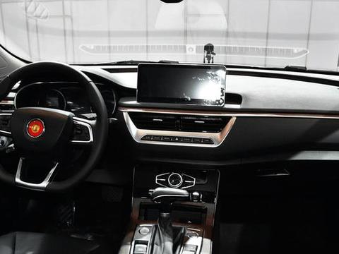 雅阁帕萨特的终结者，颜值甩阿特兹10条街，或20万起