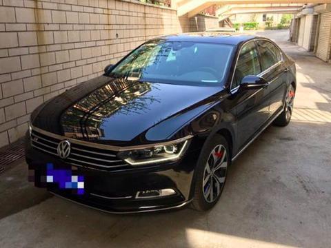 建议我买雅阁的朋友 坐了我的车后都准备回去换它，非常有面子