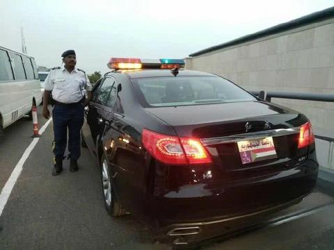 这款国产车在国外被当豪车，在国内无人问津，还遭人嫌弃