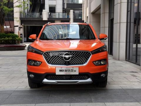 新海马S5首发 配四款发动机 7月上市 或售8万起 剑指帝豪GS