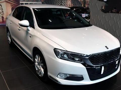 和帕萨特竞争十几年，如今终于身价狂跌，12万谁还去看朗逸捷达