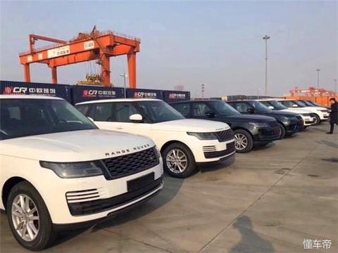 2018款路虎揽胜行政版硬汉也有柔情的一面