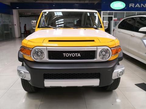 17款丰田FJ酷路泽八气双油箱中东版感受怎么样