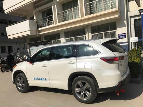 新提汉兰达，上牌也得被喷字！车主：为何连SUV都要喷？