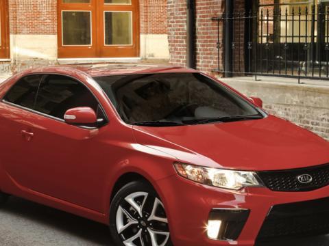 这款合资车光看8万元的价格，不看车标你会觉得是自主车型