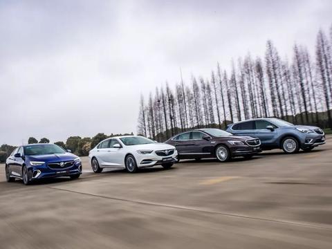 认真穿过这个S弯，你或许就有机会去俄罗斯看世界杯