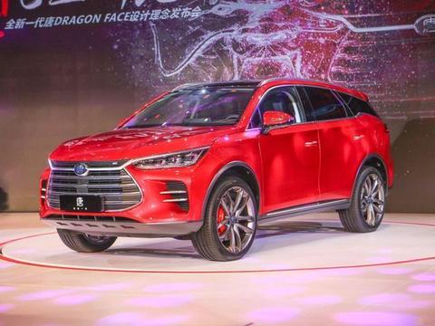 国产再现新能源神车，奥迪总监压阵设计，4.5秒破百赛一线超跑