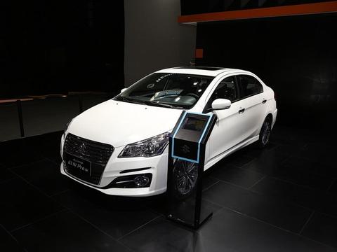 铃木新车来了，售价9万，油耗仅5L，比卡罗拉还漂亮