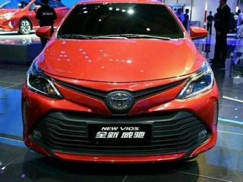 丰田最具良心的小车！标配ESP带发动机启停，卖6万，比飞度厚道