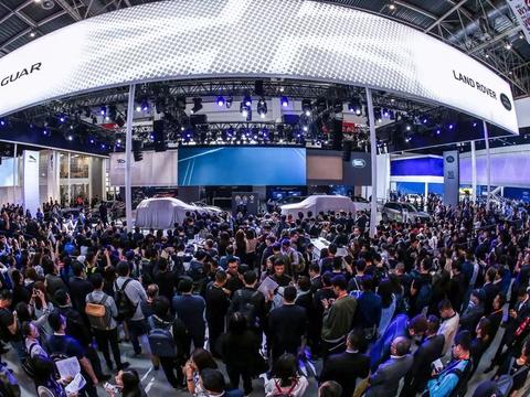 车展观察丨最受关注的三款量产电动横向对比，谁值得你付出真心？