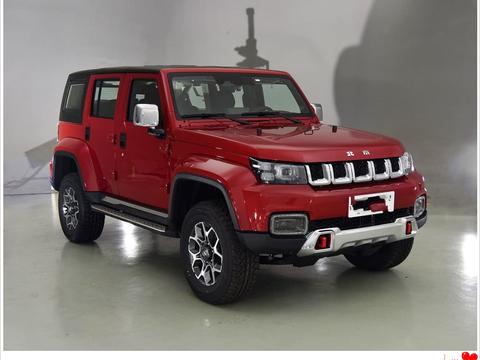 北汽发威了，国产大号牧马人已上路，2.3T＋四驱，情怀价17万起