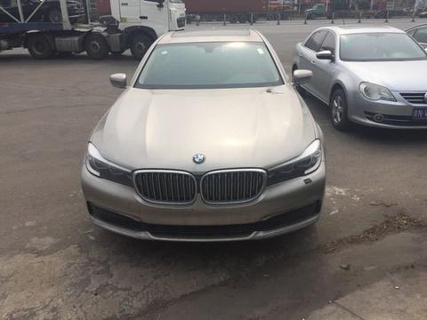 17款宝马740Li和中规对比到哪不同在什么地方