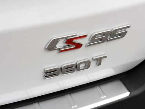 无框车门＋指纹解锁，内饰焕然一新，奥迪Q8将6月5日于上海亮相