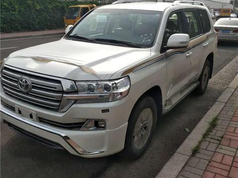 18款丰田酷路泽4000后挂GXR 18款单差加蠕行