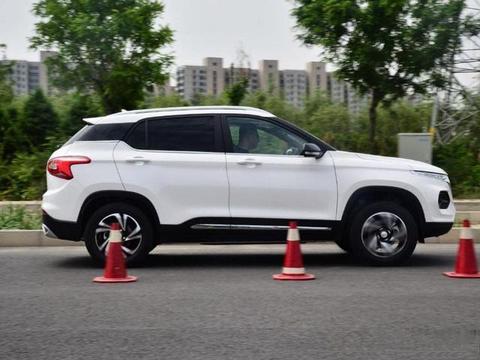 最适合家庭使用的四款SUV，每月养车一千就够，月薪三千就可以