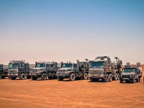 Masters of the Desert——奔驰玩的这一手沙漠越野简直燃爆了