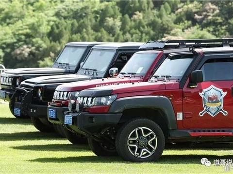 行无疆：北京BJ40 PLUS/BJ80珠峰版震撼上市15.98万起售