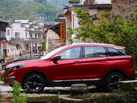 买不起宝马X5就买它！9万开出30万的气场，档次完全不输奥迪Q5！