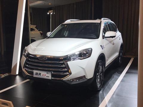 江淮瑞风S7超级版上市：标配主动安全 10.98万起