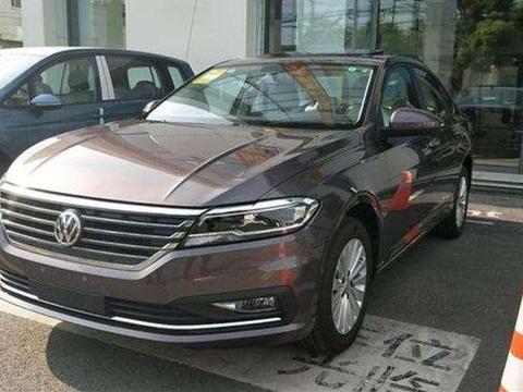 全新朗逸比CC更值得买！11万起尺寸超速腾，乍一看全以为是迈腾