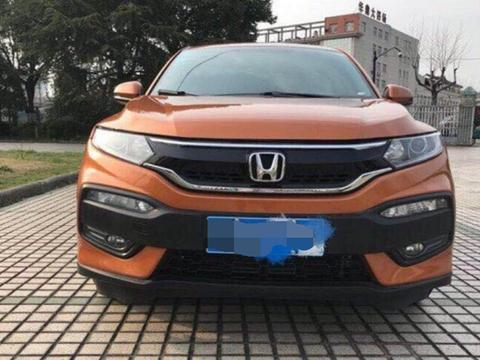 落地价15万，现在只需10万，当打开车门的那一刻，整个人看