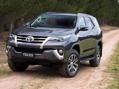 丰田亏本卖的良心硬派SUV，比普拉多便宜十几万，却不敌汉拉达