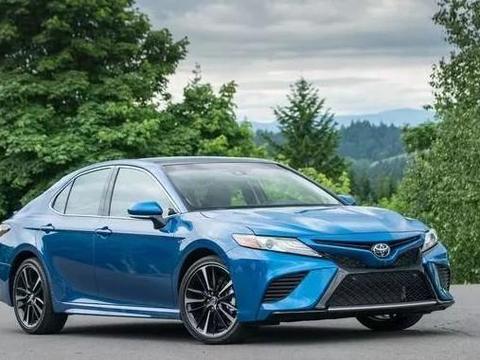 丰田第八代凯美瑞大变脸，或将年底国产上市，预计售18万起！