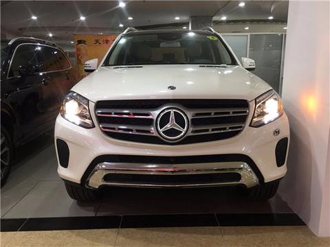 18款奔驰GLS450将豪华质感运用到极致。