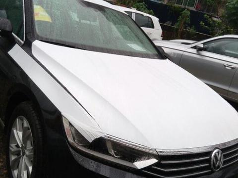 迈腾第一批330豪华提车记，车主：落地价22万，开得越久顿挫越强