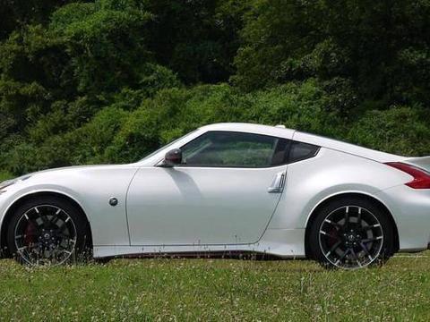 号称小战神，比保时捷911更暴躁，这台超跑仅50万起