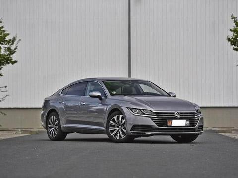 大众叫板凯美瑞，这车配无框门，仅售19万