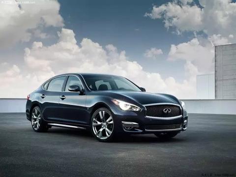 媲美奥迪A8，自然吸气发动机，大块头外表比雷克萨斯还上档次