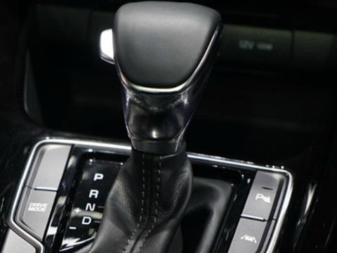 奇迹来，同比销量暴涨200，网友，不愧是国产车的对手