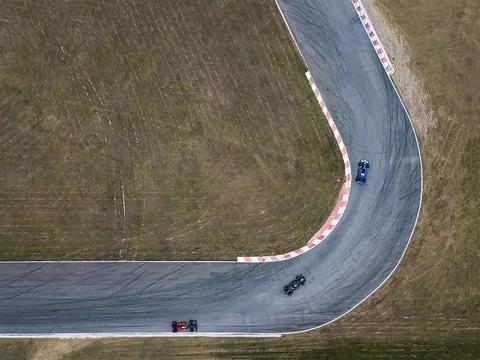 想要追我，请先追上我的车