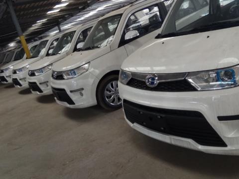 5.5万首提昌河北斗星! 一公里仅3毛 车主: 拉货能力比五菱宏光强