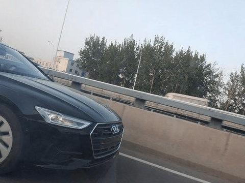 四惠桥上邂逅一款19款奥迪A7, 全车无死角, 宝马奔驰招架得住?