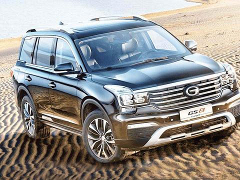 国产车油耗竟能做到3毛一公里，吉利家的这款轿车，又要火起来了