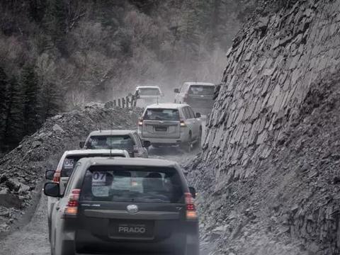 进藏线上，有一部神车不但玩转进藏之旅，还称霸“秋名山”