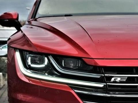 最美大众来袭或23万起，比A4还漂亮，一开车门，瞬间就不想买了