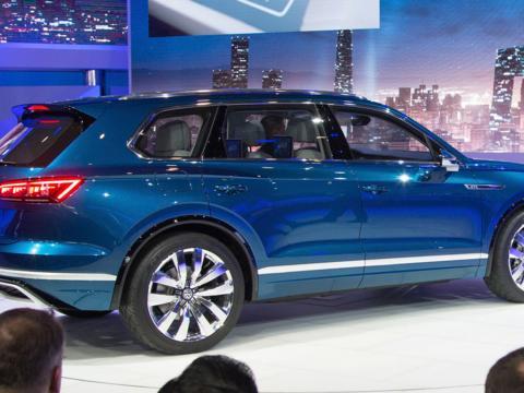 大众又放大招! 新车2.0T376马力, 仅25万汉兰达看了都羡慕, 要火