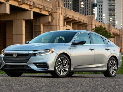 思铂睿的继任者，来看外媒是怎么评价本田Insight