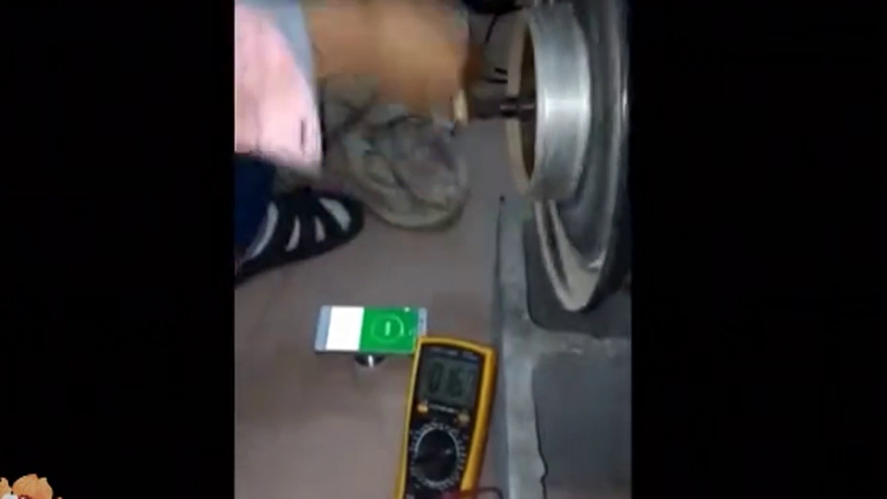 厉害，电动车改装风力发电机在低转速的情况下也能发电