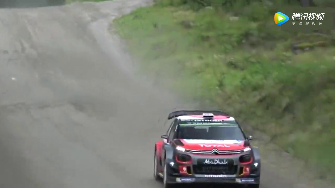WRC拉力赛突出一个爽：你们慢慢跑，我先飞了
