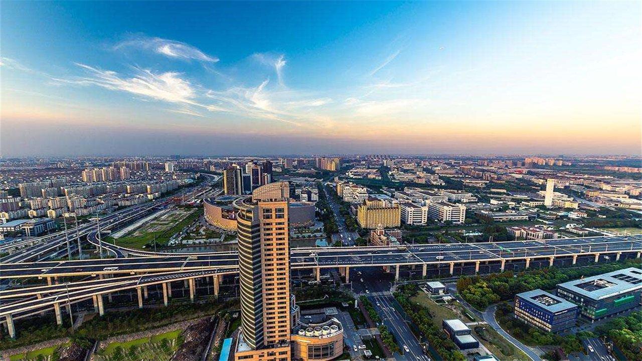 中国GDP最高的一个区, 总量接近1万亿, 实力堪